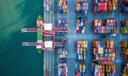 ارائه انواع خدمات حمل کانتینر دریایی با بهترین کیفیت و قیمت