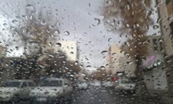 اولین بارش باران پاییزی در شهرکرد + فیلم