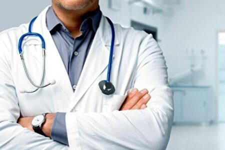 کشف هویت جعلی فردی که خود را دانشجوی پزشکی معرفی می‌کرد