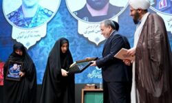 حضور وزیر امور خارجه در گردهمایی ائمه جمعه سراسر کشور + عکس