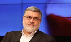 معتمدیان: دولت تلاش میکند در ورودی و خروجی خودرو تعادل برقرار شود و اسقاط خودرو افزایش پیدا کند + فیلم