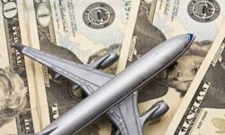 اعلام جزئیات شرایط خرید ارز مسافرتی + قیمت