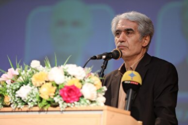 تمامی دانشکدهها و مراکز پژوهشی دانشگاه صنعتی امیرکبیر با صنایع دریایی مرتبط است