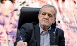 پاسخ رئیس جمهور به درخواست مجری در خصوص نگرانی مردم درباره محیط زیست کوه دنا و سدسازی در دامنه این کوه + فیلم