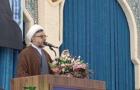 امام جمعه شهربابک: دانشجو موذن جامعه است