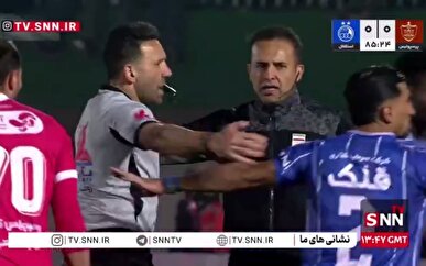 درگیری بازیکنان استقلال و پرسپولیس در دقایق پایانی دربی + فیلم