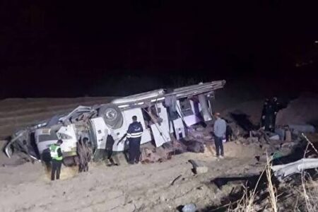 سقوط اتوبوس عسلویه–اصفهان در دنا با ۱۳ مصدوم/ دو نفر در وضعیت وخیم