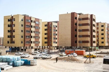 پیشرفت زیرساخت‌های برق و گاز در سایت شهید رئیسی نهضت ملی مسکن قم