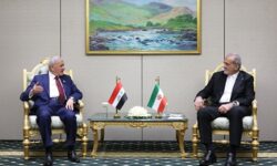 پزشکیان: تکمیل پروژه ریلی بصره-شلمچه از اولویت‌های اصلی ایران برای گسترش روابط با عراق است/ رئیس جمهور عراق: ایران مهم‌ترین همسایه است و امنیت ما بهم گره خورده است + فیلم