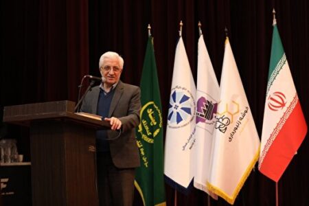 تولید عسل بدون برند مزیت رقابتی ایجاد نمی‌کند