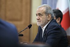 پزشکیان: امام اگر امروز بود، دیدن وضع جامعه برایشان سخت بود / اسرائیل و آمریکا مانع خدمت به مردم میشوند + فیلم