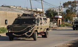 آزار خبرنگاران توسط نظامیان اشغالگر در الخلیل + فیلم