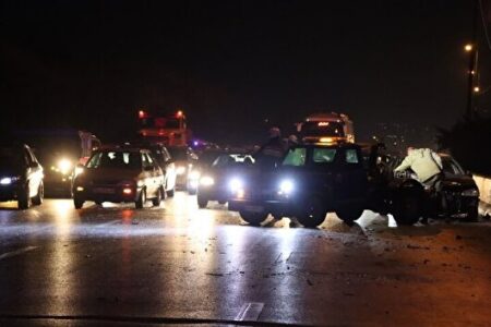 تصادف زنجیرهای ۶ خودرو در جاده محلات-خمین ۱۰ مصدوم برجای گذاشت