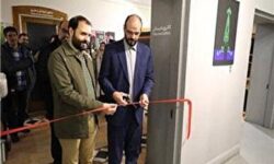 نمايشگاه آثار برگزيده عکس هفتمين جشنواره تئاتر شهر افتتاح شد