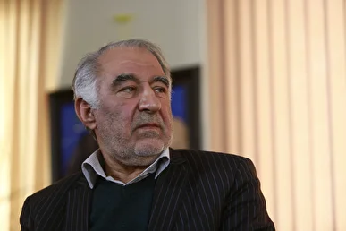 بوربور: پالایش دولت از عناصر مسئلهدار، شرط کارآمدی است/ محاکمه روحانی میتواند بسیاری از ابهامات را روشن کند