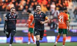 خلاصه بازی پرسپولیس و مس رفسنجان / برد سرخپوشان با گل سروش رفیعی