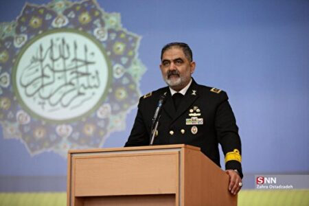 فرمانده نیروی دریایی ارتش: حماسه ۹ دی نماد ایمان و وحدت ملی است