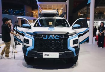 جک موتورز در نمایشگاه شانگهای 2025؛ رونمایی از پلتفرم‌های نوین