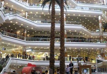 بهترین مراکز خرید شیراز؛ از بازار وکیل تا مدرن ترین ها