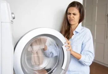 علت بوی بد ماشین لباسشویی + راهکارهای موثر برای رفع آن