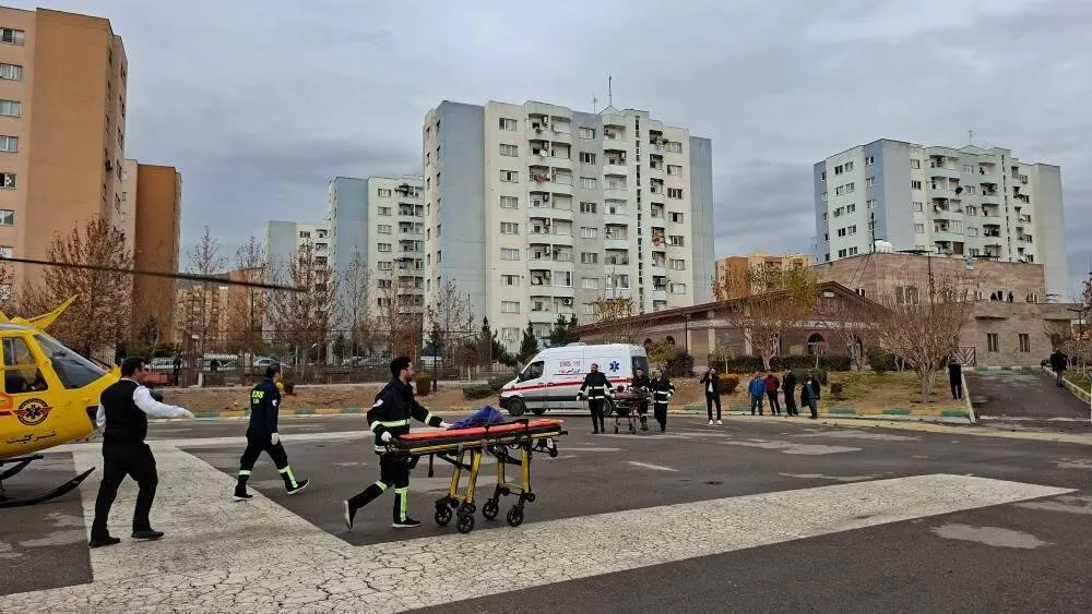 تصادف خودرو با دانش آموزان در بومهن / جزئیات و مصدومان