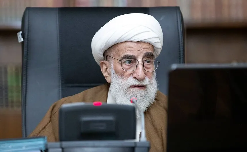 آیت‌الله جنتی: تقویت بنیه علمی و اعتقادی، کلید مقابله با هجمه‌های فرهنگی / سیره امام هادی (ع) الگوی تبدیل تهدید به فرصت