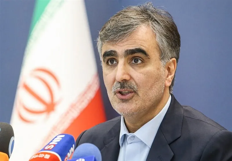 محمدرضا فرزین دستیار ویژه اقتصادی پزشکیان شد