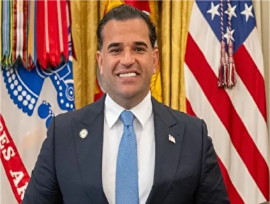 رویترز: پس از ناکامی در جلوگیری از نامزدی المالکی نمایندهٔ آمریکا در عراق از سمت خود برکنار شد