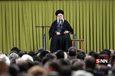 رهبر انقلاب: البته این را هم آمریکاییها بدانند که اگر این دفعه جنگ راه بیندازند، این جنگ، جنگ منطقهای خواهد بود + فیلم