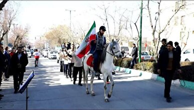 رژه موتوری و خودرویی در چهارمحال و بختیاری برگزار شد+ فیلم