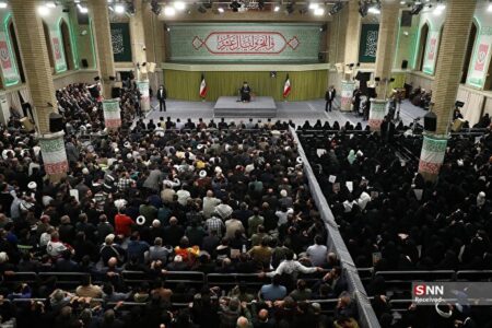 دیدار رهبر انقلاب با اقشار مردم به مناسبت چهل‌وهفتمین سالگرد پیروزی انقلاب اسلامی