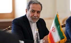 عراقچی: اگر جنگی آغاز شود، بخشهای زیادی از منطقه درگیر آن خواهد شد